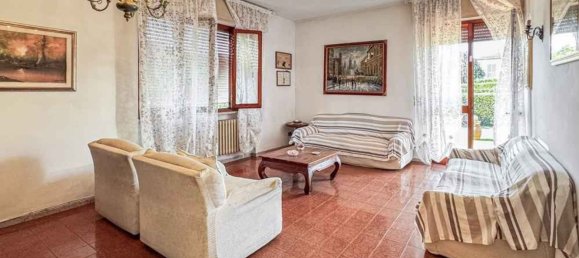 12-Zimmer Villa in Pietrasanta, Italy, Nr. 165839 3