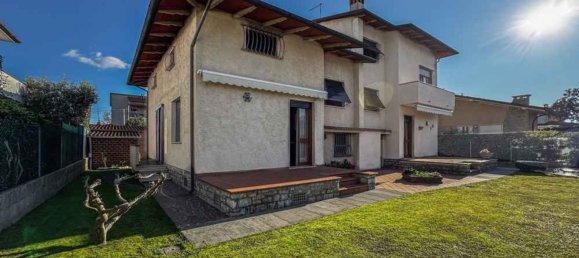 12-Zimmer Villa in Pietrasanta, Italy, Nr. 165839 4