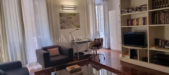 3 rooms Apartment in Rome, Italy No. 18203 5
