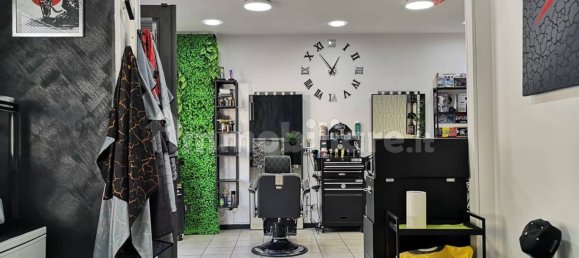 Коммерческая недвижимость с 4 комнатами в Катания, Италия № 68985 22