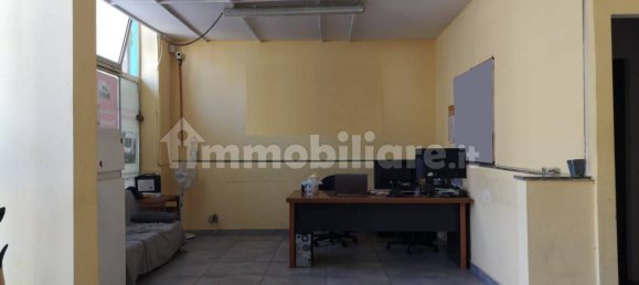 Коммерческая недвижимость с 4 комнатами в Катания, Италия № 68985 15