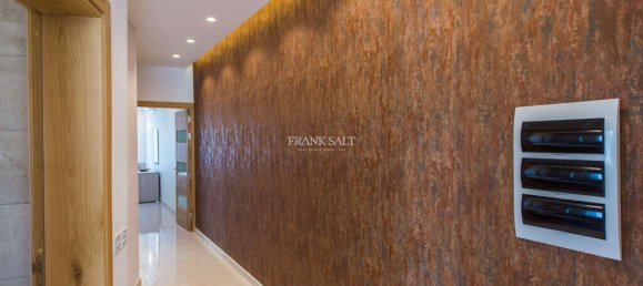 Пентхаус с 2 спальнями в Та-Шбиш, Мальта № 9769 11