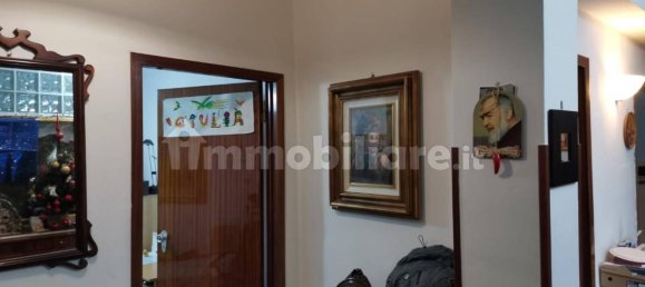 2 bedrooms Apartment in Poggibonsi, Italy No. 190995 2