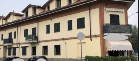 3غرفة شقة في Vittuone, Italy رقم 156347 2