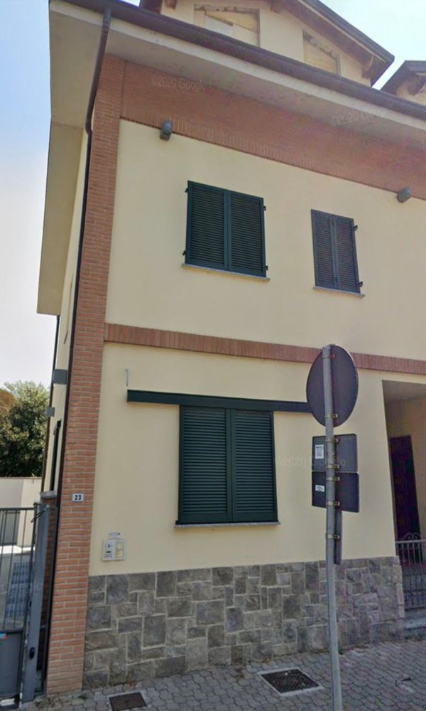 3غرفة شقة في Vittuone, Italy رقم 156347