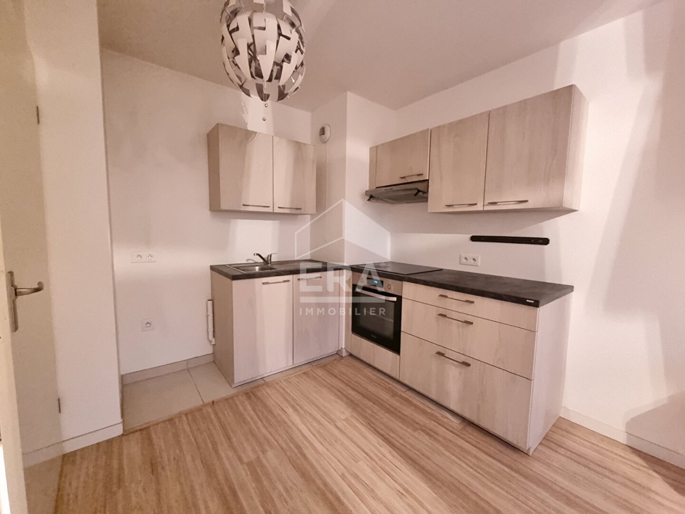 1 chambre Appartement à Neuilly-sur-Marne, France No. 166582