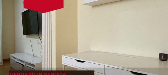 Studio in Salerno, Italy No. 306412 3