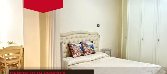 Studio in Salerno, Italy No. 306412 8