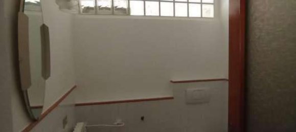 4 rooms Apartment in Vertemate con Minoprio, Italy No. 6772 23