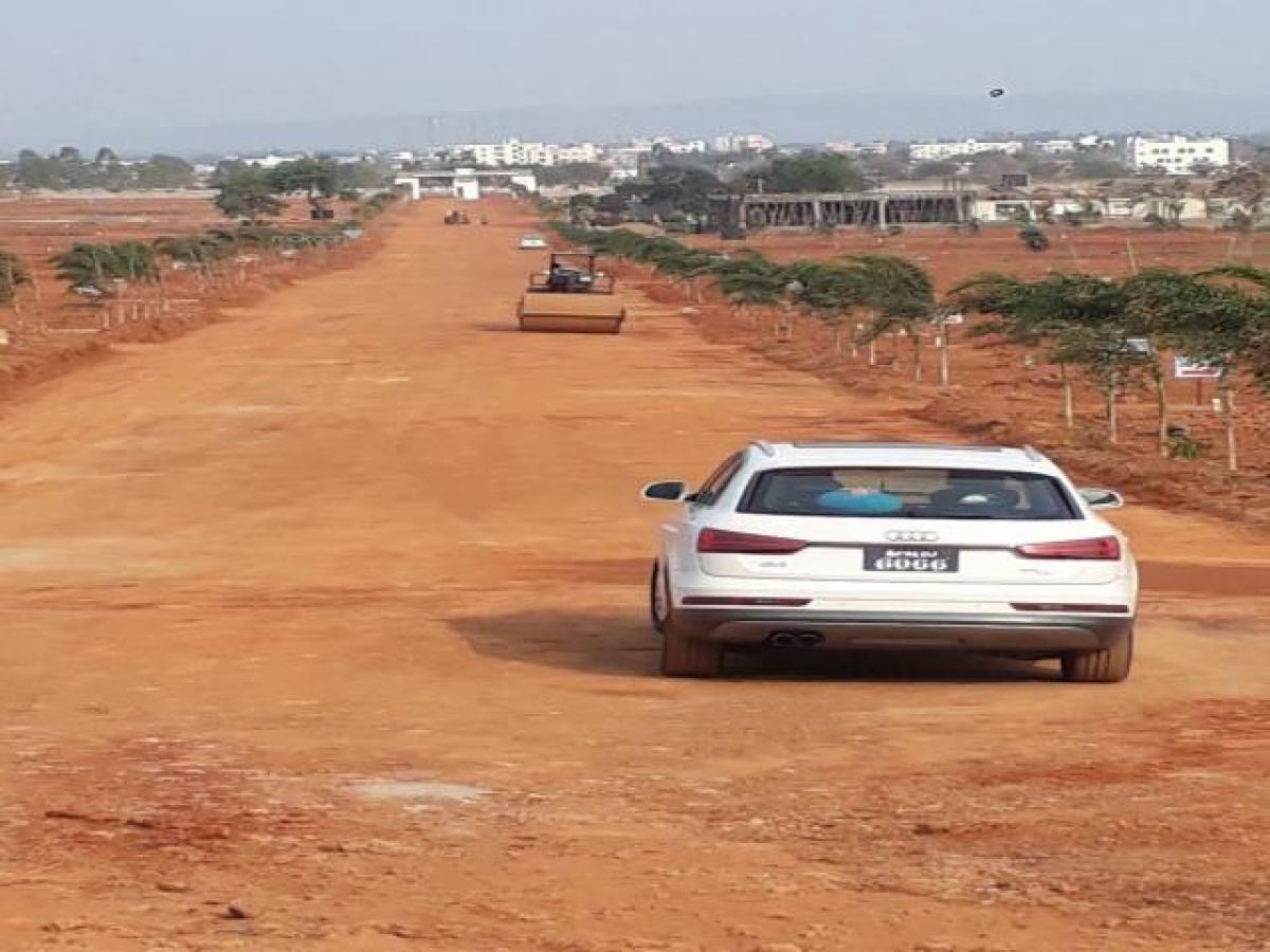  Land in Visakhapatnam, India No. 35802