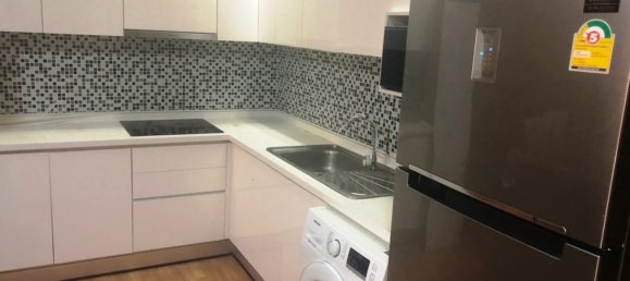 3 bedrooms Condo in Bangkok, Thailand No. 6758 10