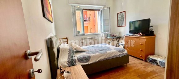 3 Schlafzimmer Wohnung in Vado Ligure, Italy, Nr. 259669 10