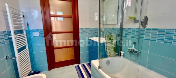 3 Schlafzimmer Wohnung in Vado Ligure, Italy, Nr. 259669 24