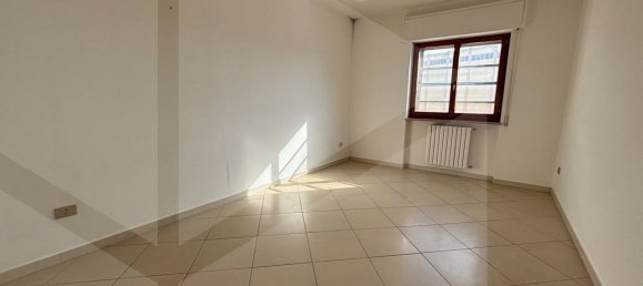 3-salle Appartement à Matera, Italy No. 22831 16