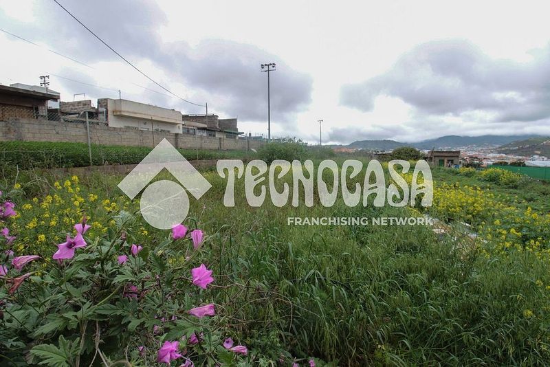 Terreno en San Cristóbal de La Laguna, Spain 200 m² No. 244058