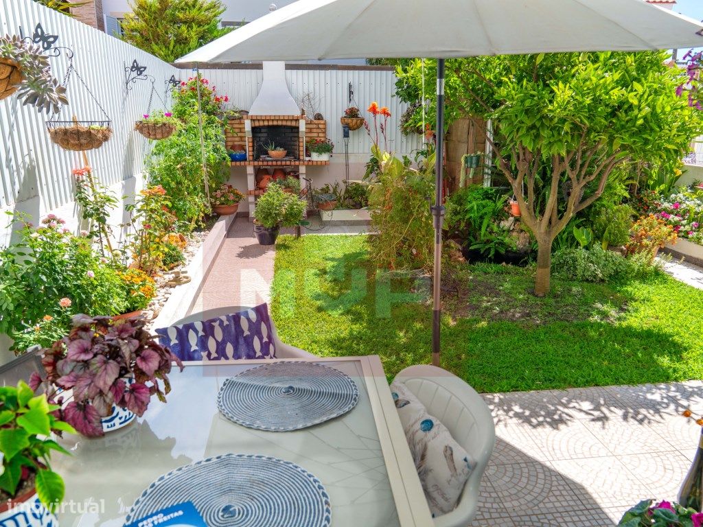 Casa T3 em Quelfes, Portugal N.º 320221