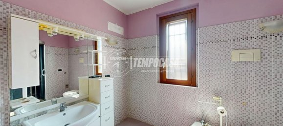 4 rooms Apartment in Bovisio Masciago, Italy No. 307642 34