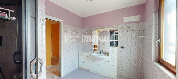 4 rooms Apartment in Bovisio Masciago, Italy No. 307642 39
