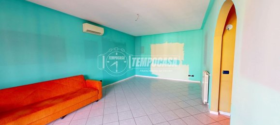 4 rooms Apartment in Bovisio Masciago, Italy No. 307642 16