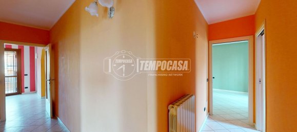 4 rooms Apartment in Bovisio Masciago, Italy No. 307642 33