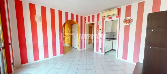 4 rooms Apartment in Bovisio Masciago, Italy No. 307642 22