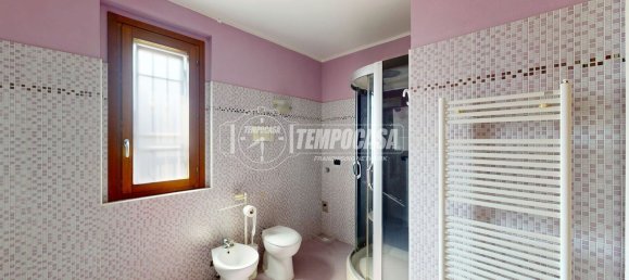 4 rooms Apartment in Bovisio Masciago, Italy No. 307642 36