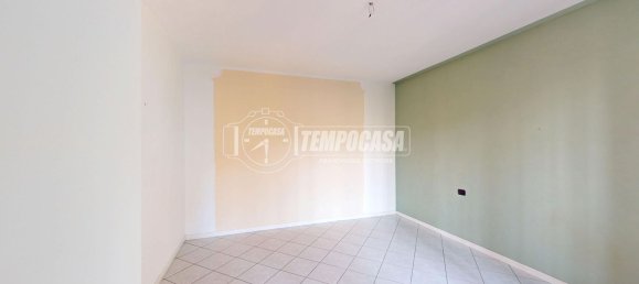 4 rooms Apartment in Bovisio Masciago, Italy No. 307642 46