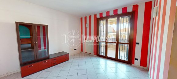 4 rooms Apartment in Bovisio Masciago, Italy No. 307642 20