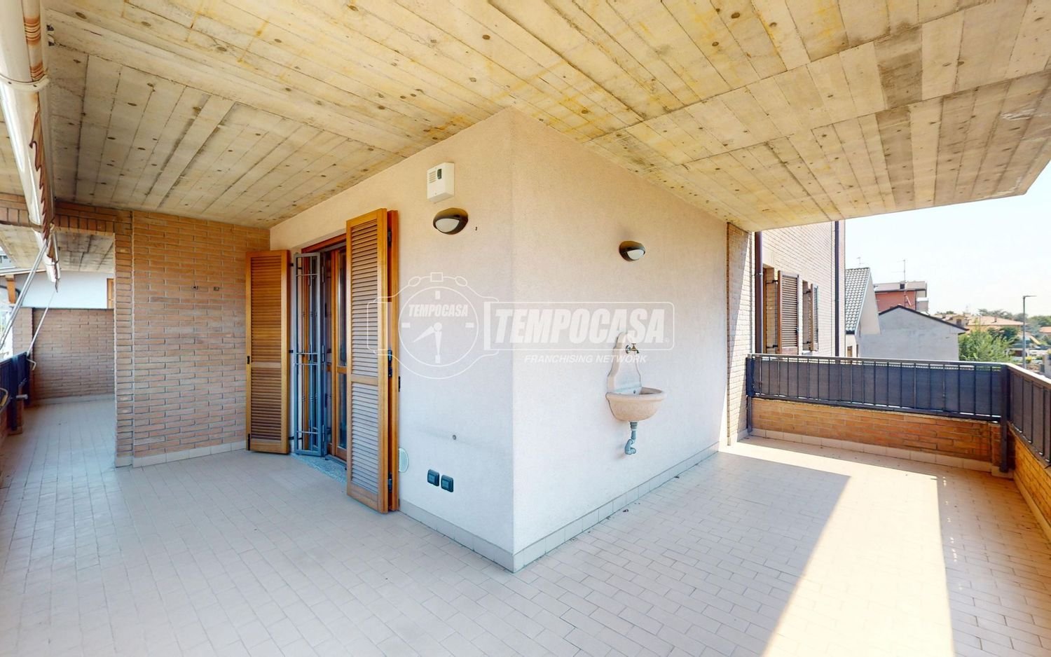 4 rooms Apartment in Bovisio Masciago, Italy No. 307642