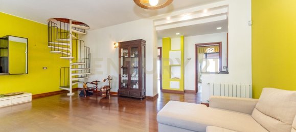 Casa de 7 dormitorios en Trecastagni, Italy No. 327394 13