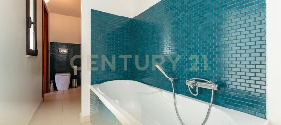 Casa de 7 dormitorios en Trecastagni, Italy No. 327394 42