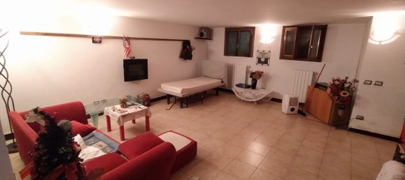 Apartamento de 3 habitaciónes en Castel Gabbiano, Italy No. 65721 4