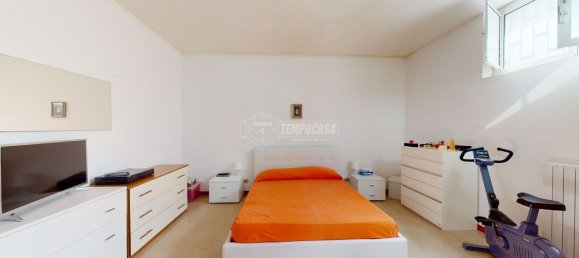 3-Zimmer Wohnung in Bari, Italy, Nr. 126001 6