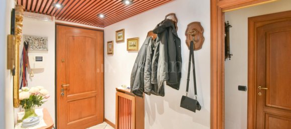 3غرفة شقة في Como, Italy رقم 75234 2