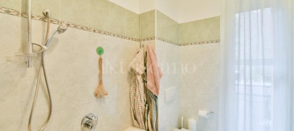 3غرفة شقة في Como, Italy رقم 75234 12