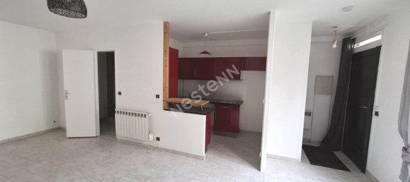 Studio in Pontoise, France No. 334578 6