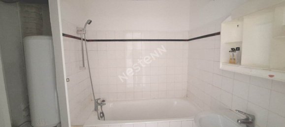 Studio in Pontoise, France No. 334578 7