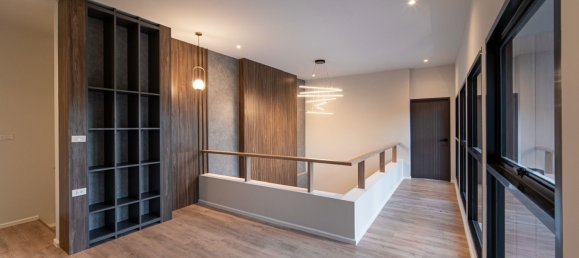 Casa de 4 dormitorios en Hang Dong, Thailand No. 64647 8