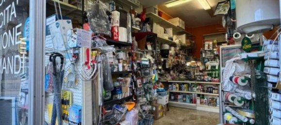 2غرفة عقار تجاري في Milan, Italy رقم 327087 7