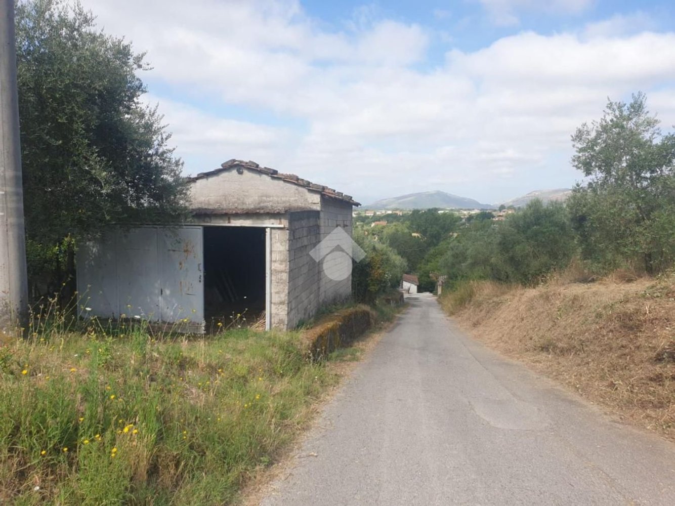 Garage à Veroli, Italy 40m² No. 276042