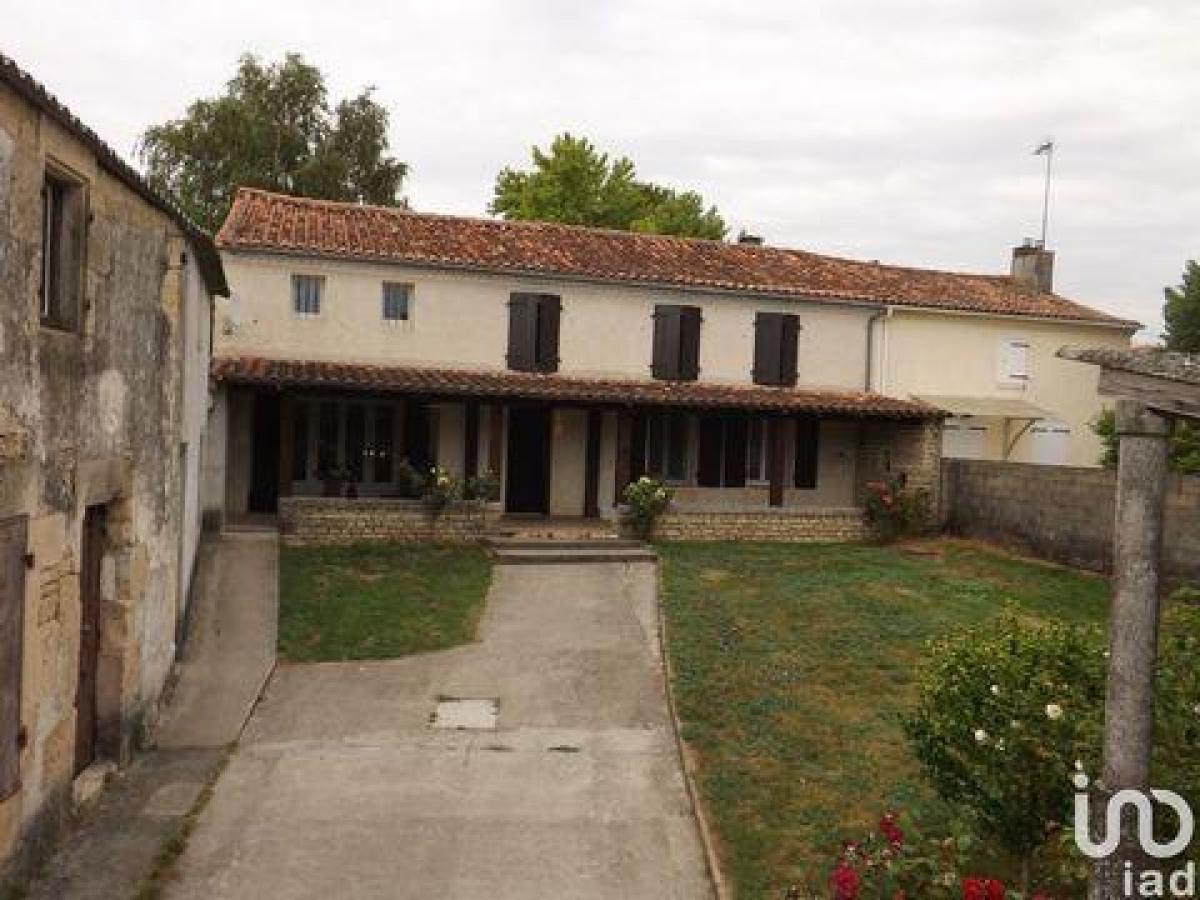 4 غرف نوم منزل في Aulnay, France رقم 28482