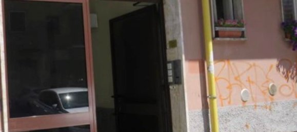 4-salle Appartement à Milan, Italy No. 244339 3