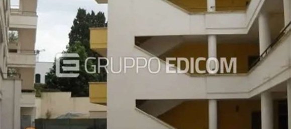 3 rooms Apartment in Poggiardo, Italy No. 35458 15