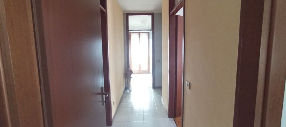 4-Zimmer Wohnung in Pianello Val Tidone, Italy, Nr. 84391 6