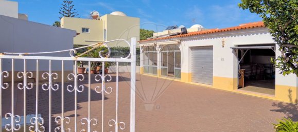 Casa de 3 dormitorios en Albufeira, Portugal No. 21892 27