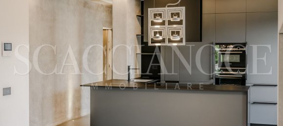 5 bedrooms Villa in Cossato, Italy No. 376468 6