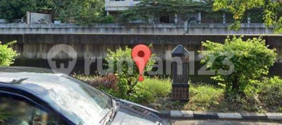 360m² House in Jakarta, Indonesia No. 1832 11