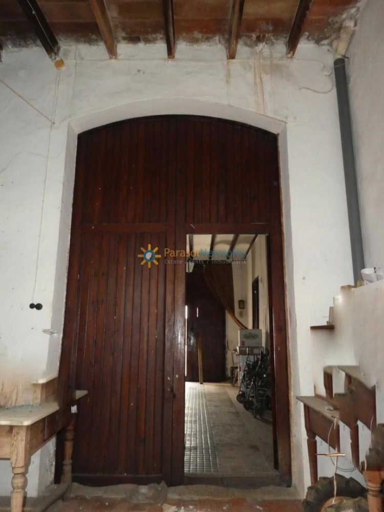 Таунхаус с 4 спальнями в Валенсия, Испания № 260959