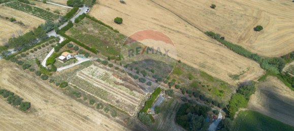 10003m² Land in Ancona, Italy No. 292152 3