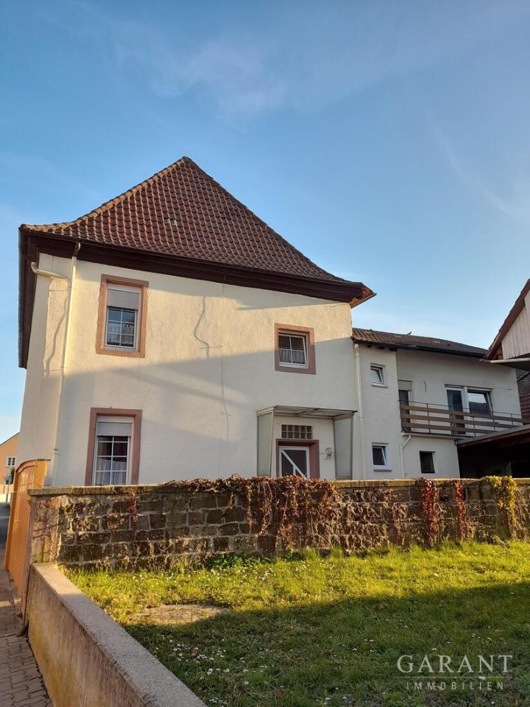 6 rooms Townhouse in Rhineland-Palatinate, Germany No. 117977
